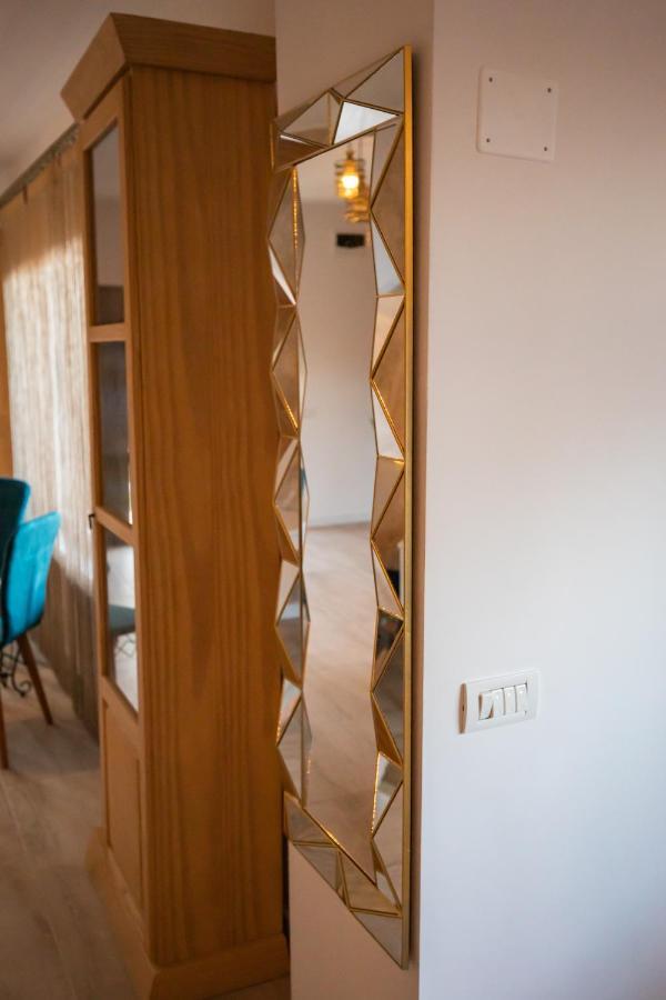 Dania&Petru Residence Тыргу-Окна Экстерьер фото