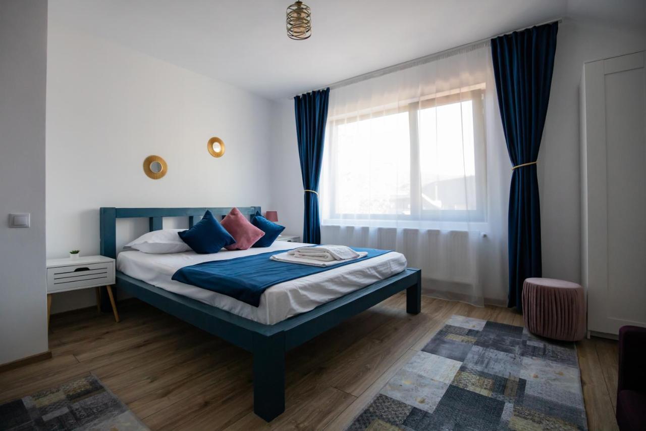 Dania&Petru Residence Тыргу-Окна Экстерьер фото
