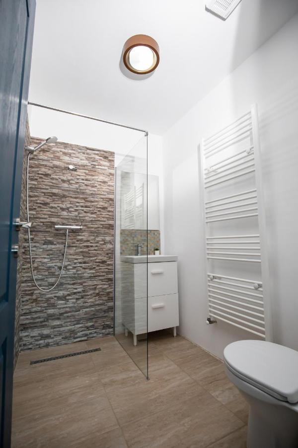 Dania&Petru Residence Тыргу-Окна Экстерьер фото